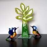 Kleine levensboom in glas met koppel ijsvogels - levensboom H 30 cm € 59,95 / 2-delige set vogels € 49,95