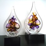 Moderne kunst - glazen druppels in paars/amber - Ozzaro - H 22 cm € 69,95 / 15 cm € 29,95 (excl. sokkels)