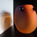 Glas, kunst & design 'Phasia' vogel - licht rood / paars - Ozzaro by Loranto - HxBxD 24x22x12 cm € 169,- 