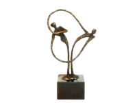 urn beeld bronzen hart verbondenheid