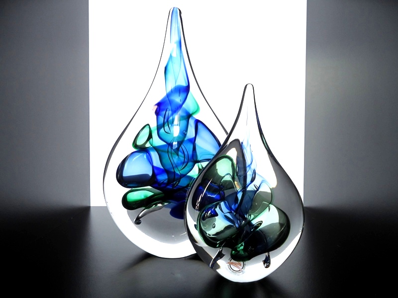 glasobjecten druppels modern verbondenheid
