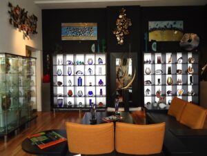 moderne kunstgalerie glaskunst wandkunst over ons