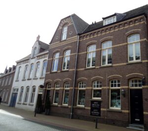 over ons kunst galerie oude postkantoor